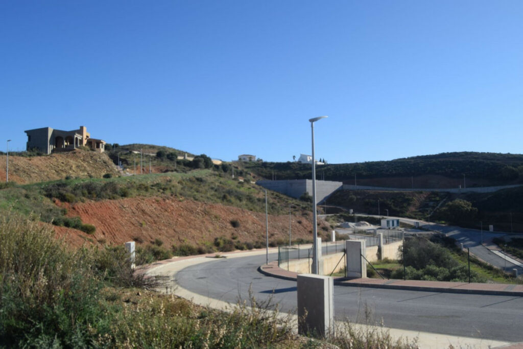Residential Plot Mijas Golf Málaga - image 6