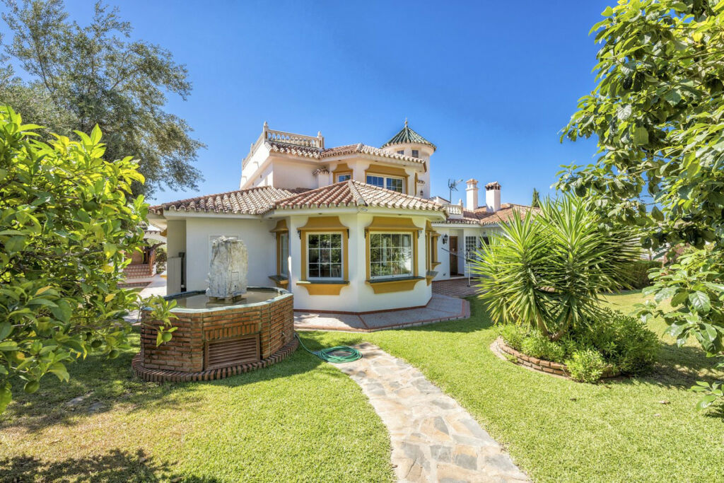 Detached Villa Benalmadena Costa Málaga - image 6