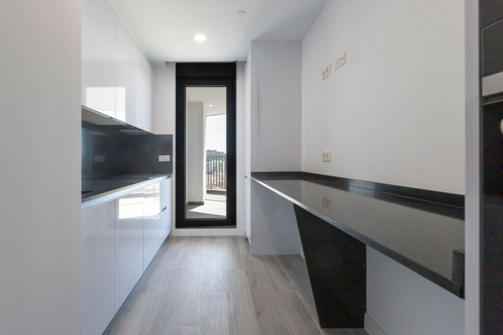 Middle Floor Apartment Málaga Centro Málaga - image 12