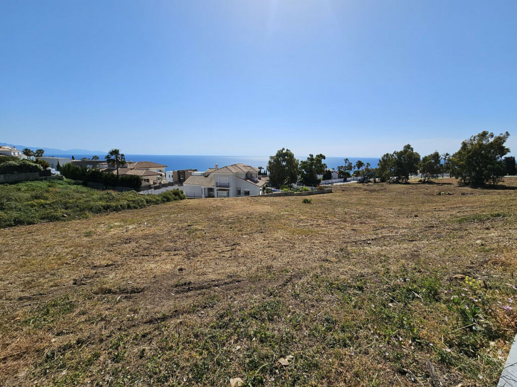 Residential Plot Punta Chullera Málaga - image 6