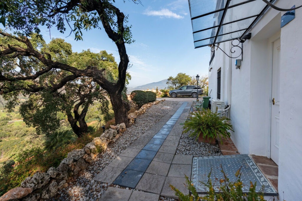 Detached Villa La Mairena Málaga - image 65
