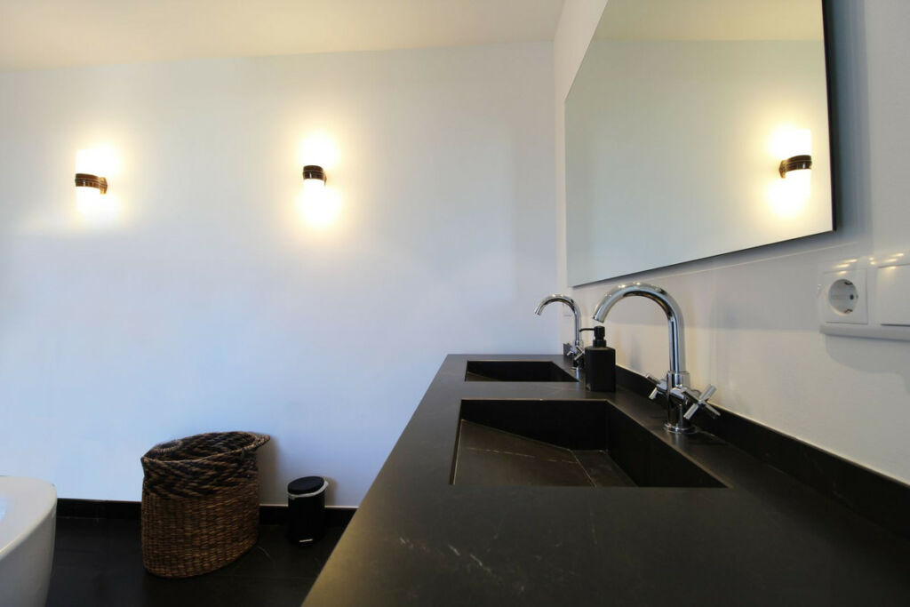 Penthouse Las Brisas Málaga - image 13