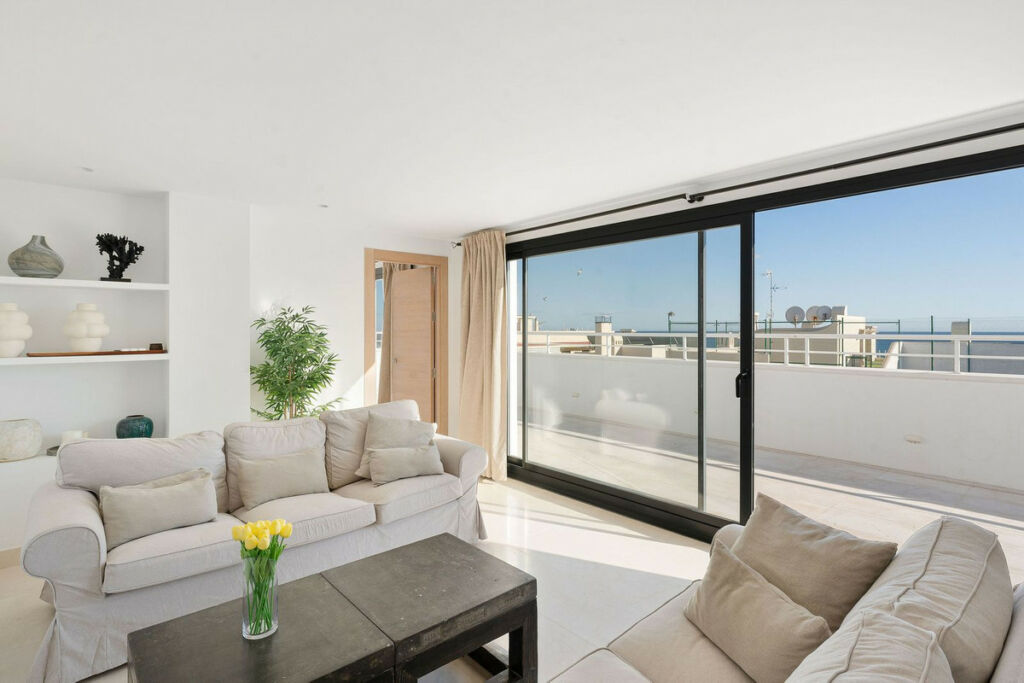 Penthouse Estepona Málaga - image 7