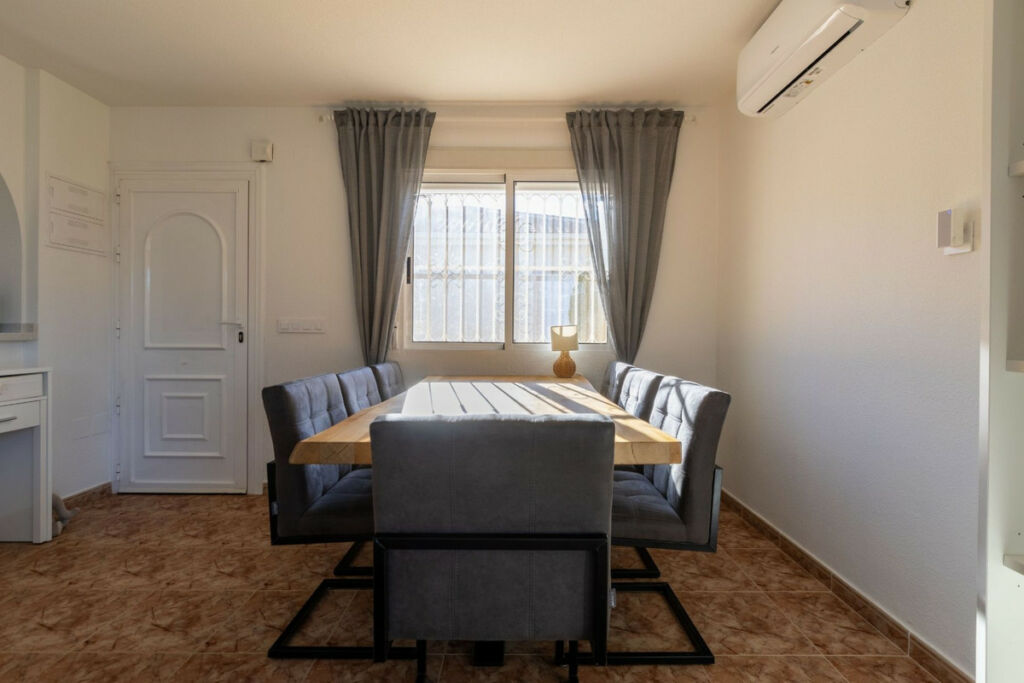 Detached Villa Benijofar Alicante - image 7