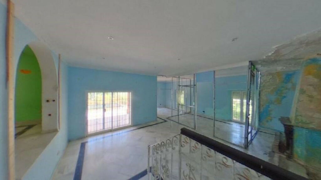 Detached Villa Marbella Málaga - image 5