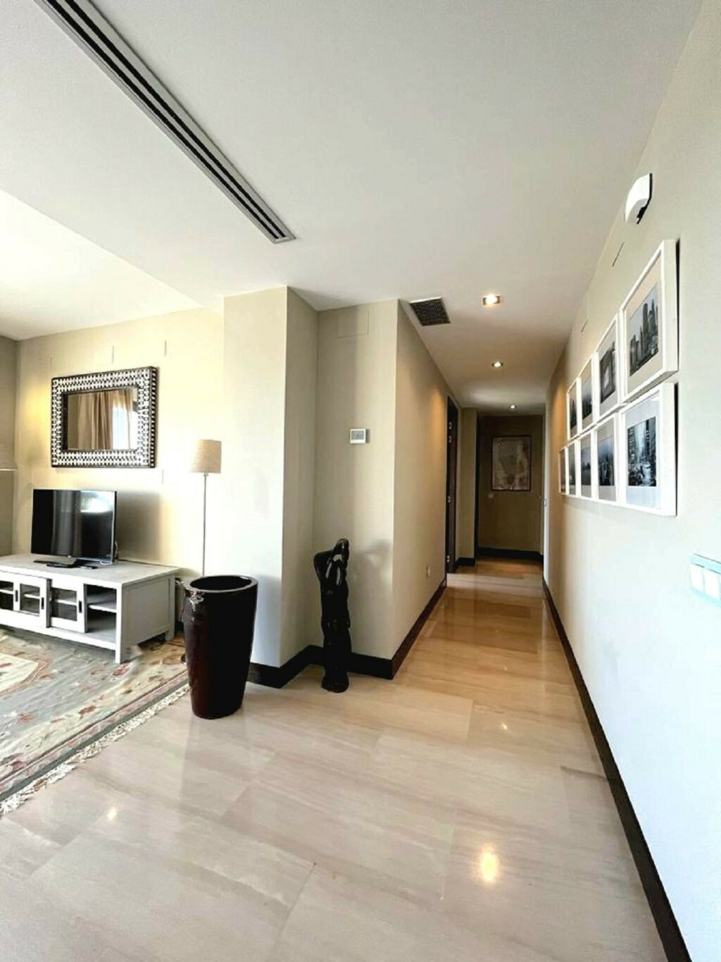 Middle Floor Apartment Benahavís Málaga - image 7