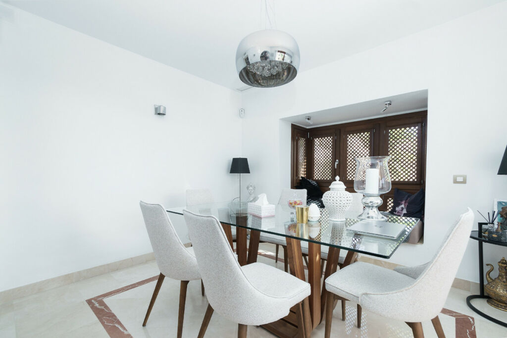 Townhouse Benahavís Málaga - image 7