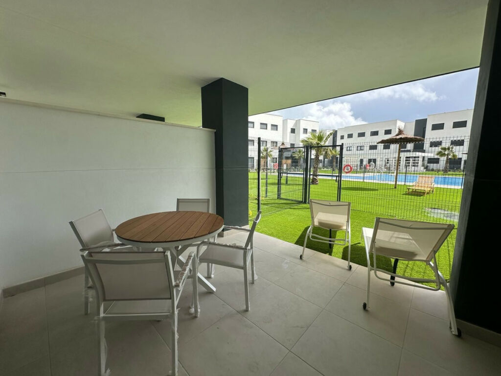 Ground Floor Apartment Estepona Málaga - image 8