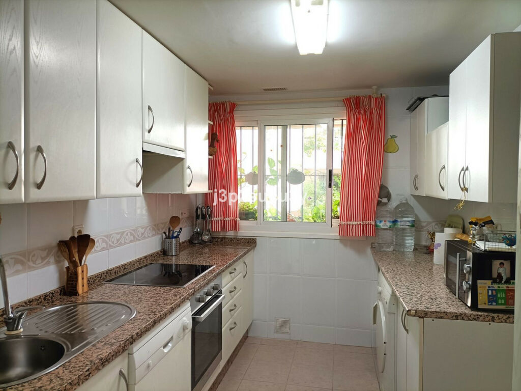Ground Floor Apartment Guadalmina Alta Málaga - image 7