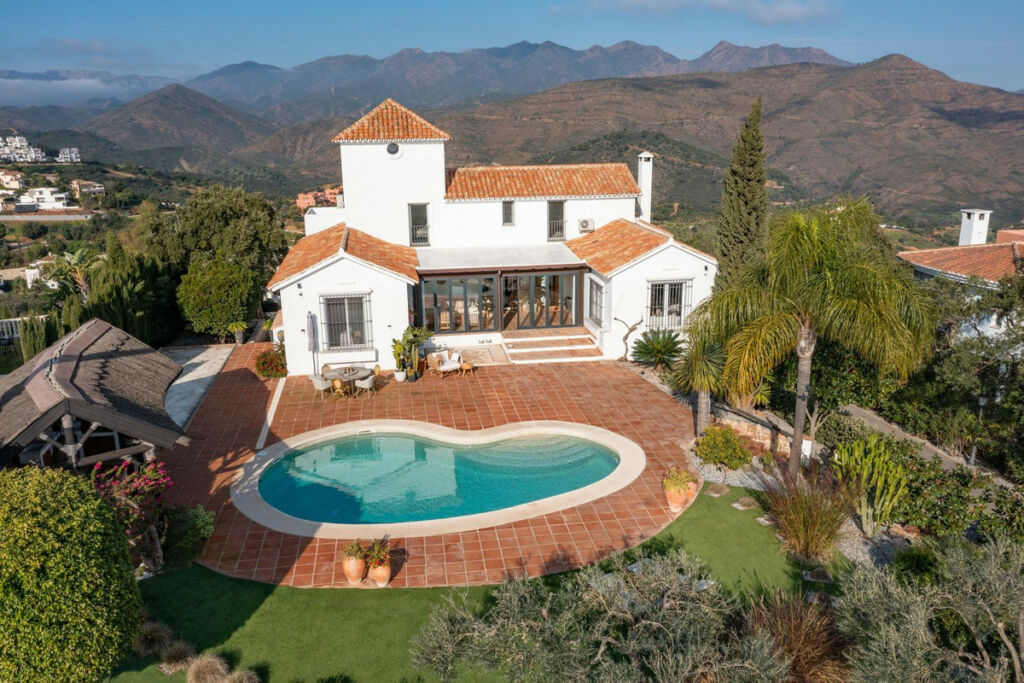 Detached Villa La Mairena Málaga - image 72