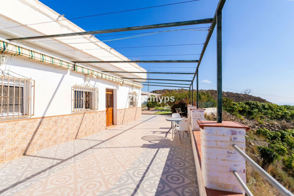 Detached Villa Algarrobo Málaga - image 8