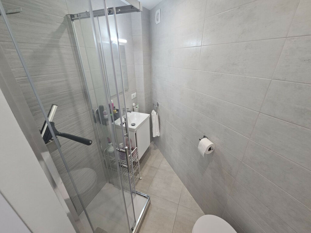 Ground Floor Apartment Calahonda Málaga - image 8