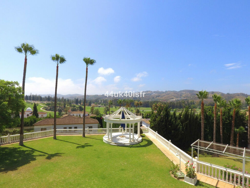 Detached Villa Mijas Golf Málaga - image 8
