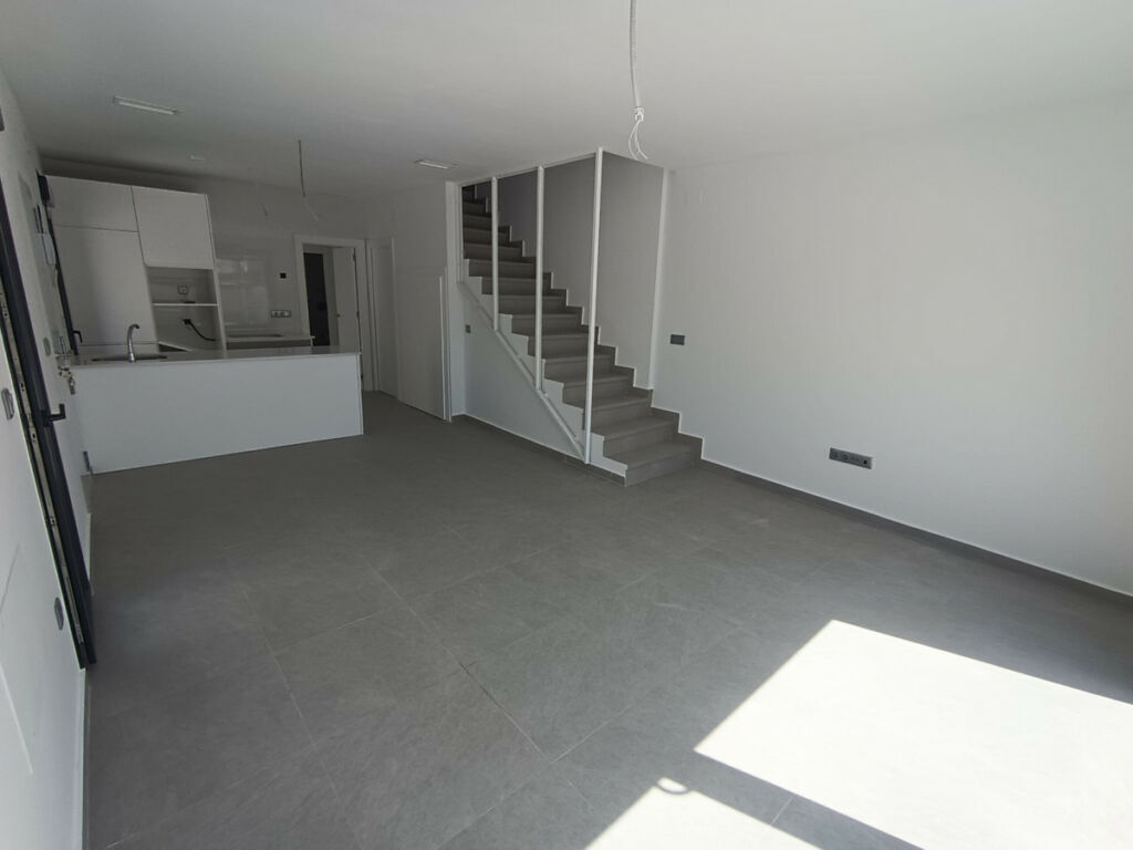 Semi-Detached House Daya Nueva Alicante - image 8