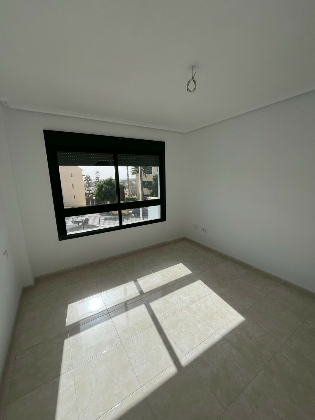 Ground Floor Apartment Lomas De Campoamor Alicante - image 8