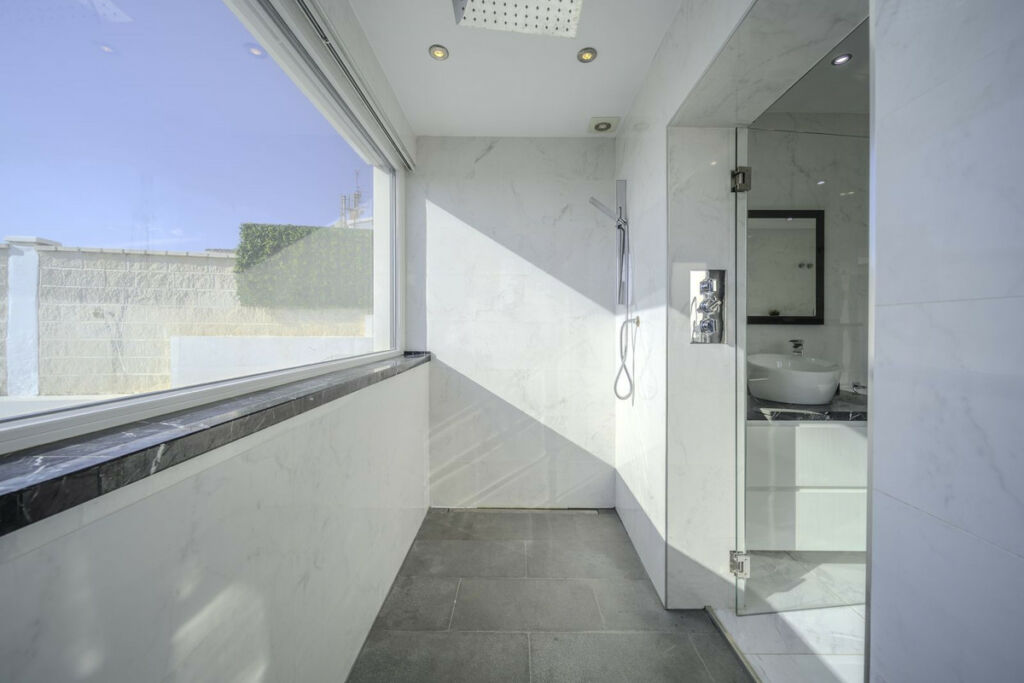 Detached Villa Benalmadena Málaga - image 81