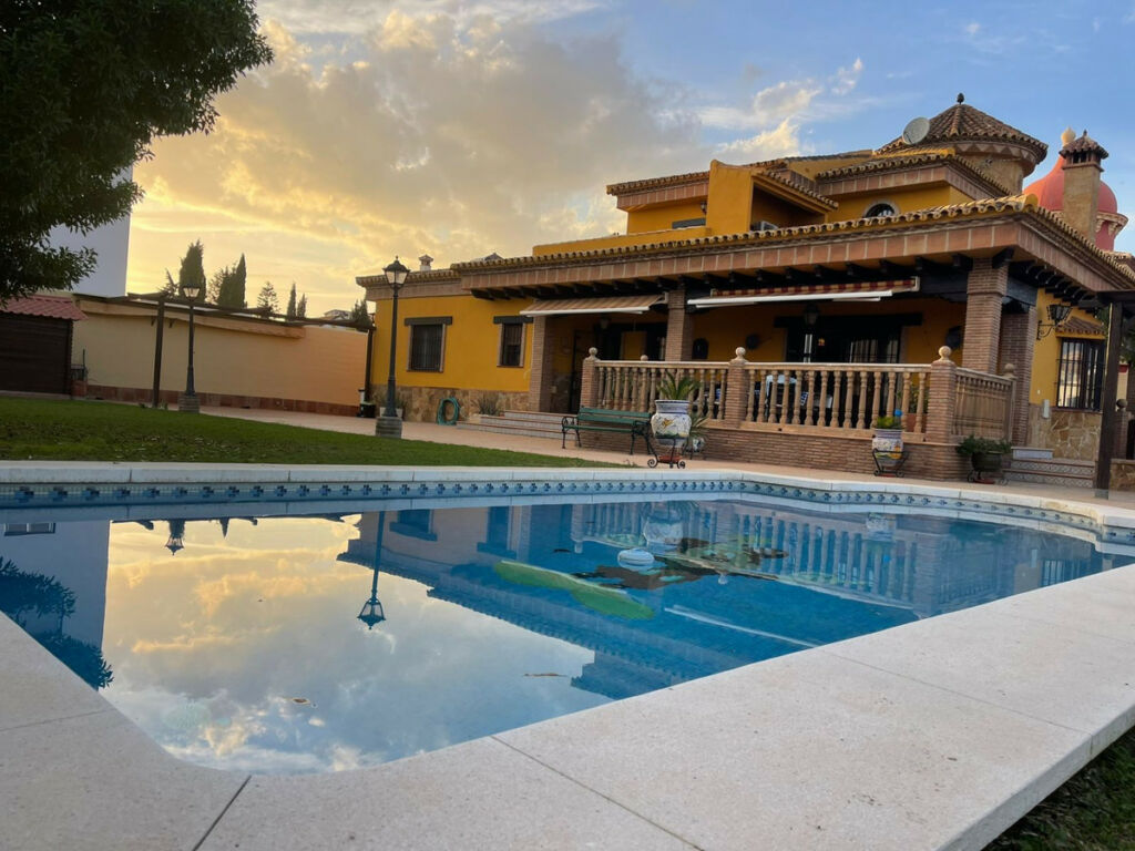 Detached Villa Mijas Costa Málaga - image 9