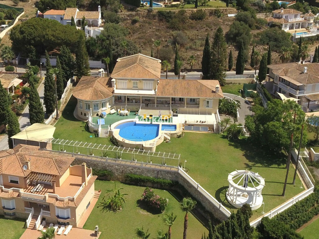Detached Villa Mijas Golf Málaga - image 9