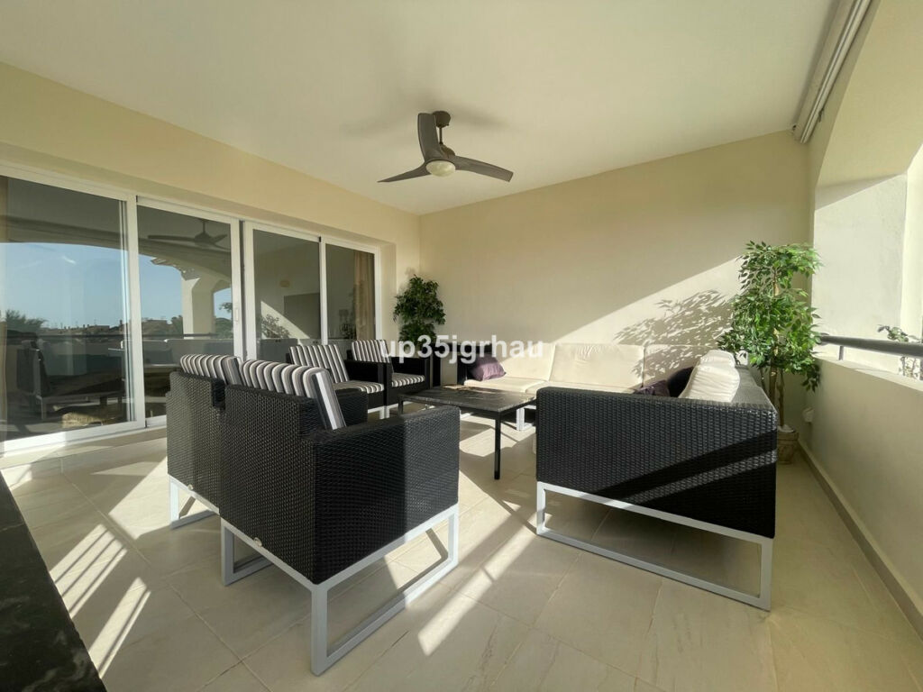 Penthouse Selwo Málaga - image 9