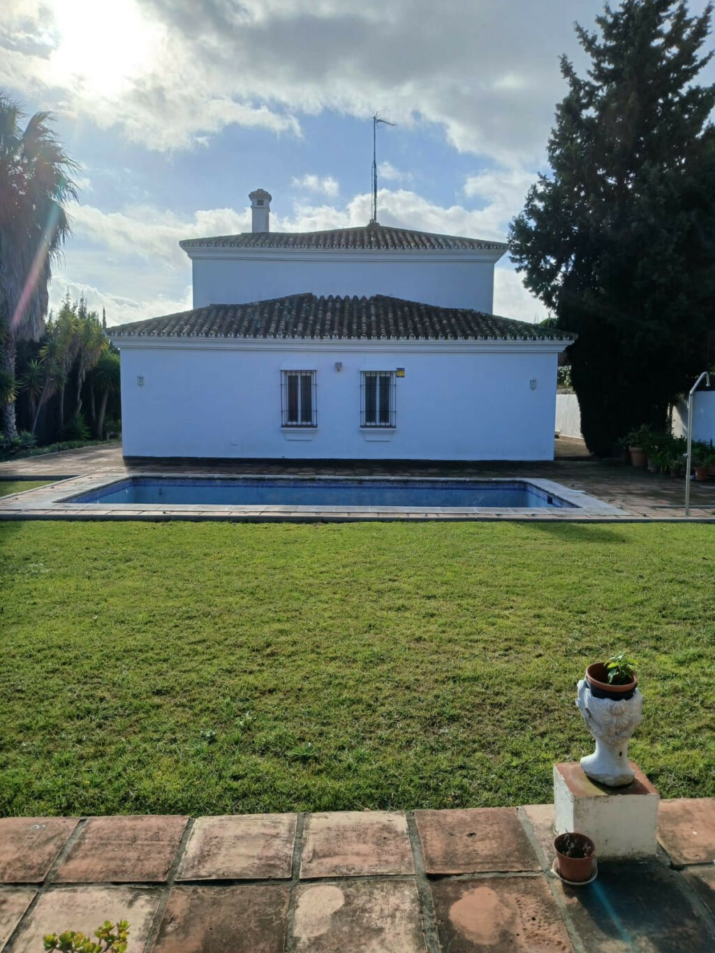 Detached Villa Pueblo Nuevo de Guadiaro Cádiz - image 9