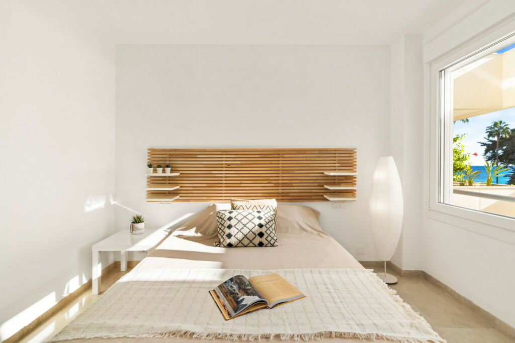 Middle Floor Apartment New Golden Mile Málaga - image 9