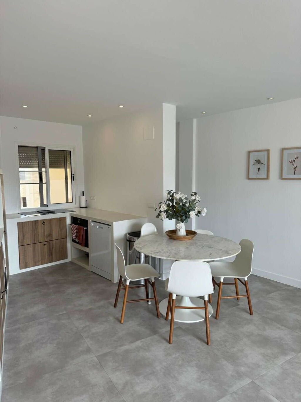 Top Floor Apartment Torremolinos Málaga - image 9