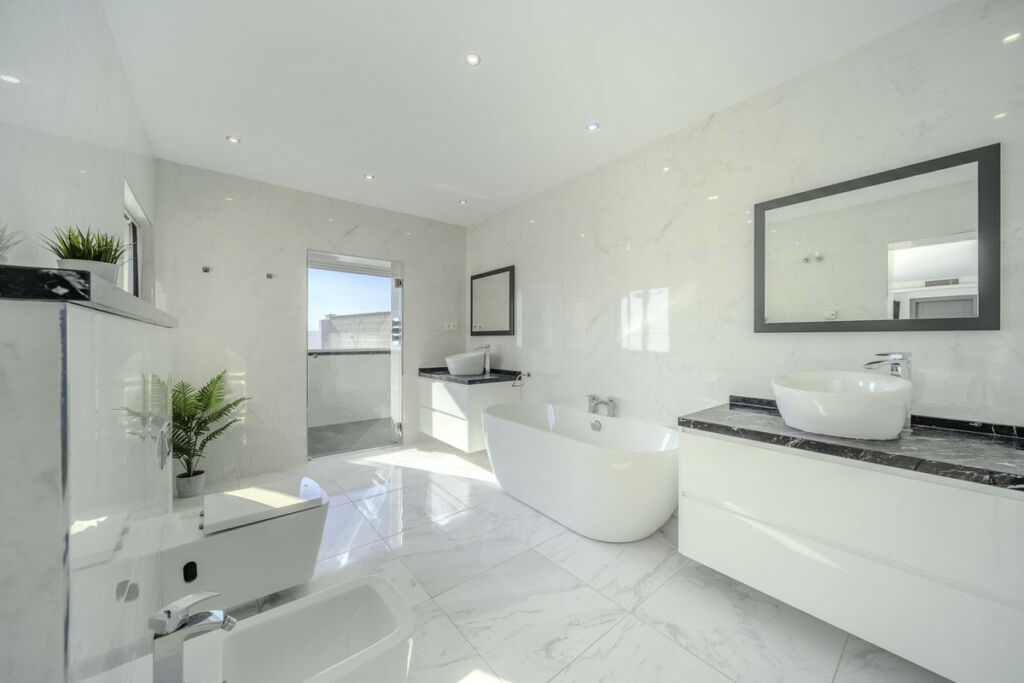 Detached Villa Benalmadena Málaga - image 90