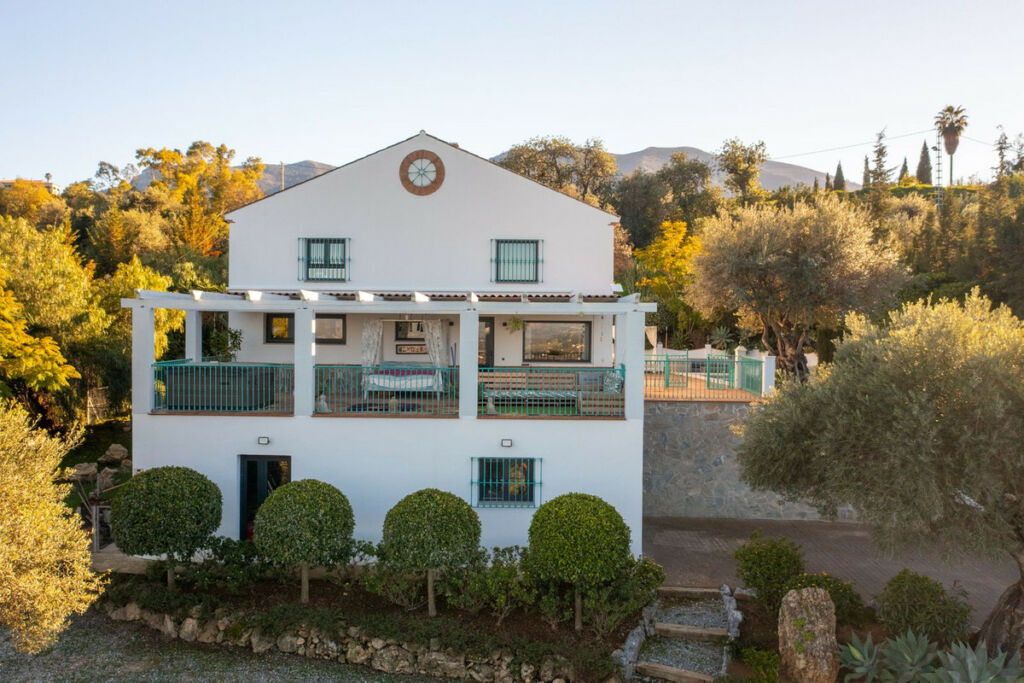 Detached Villa Alhaurín el Grande Málaga