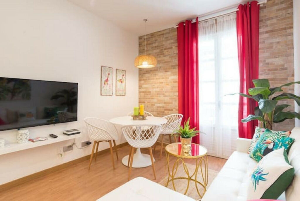 Middle Floor Apartment Málaga Centro Málaga