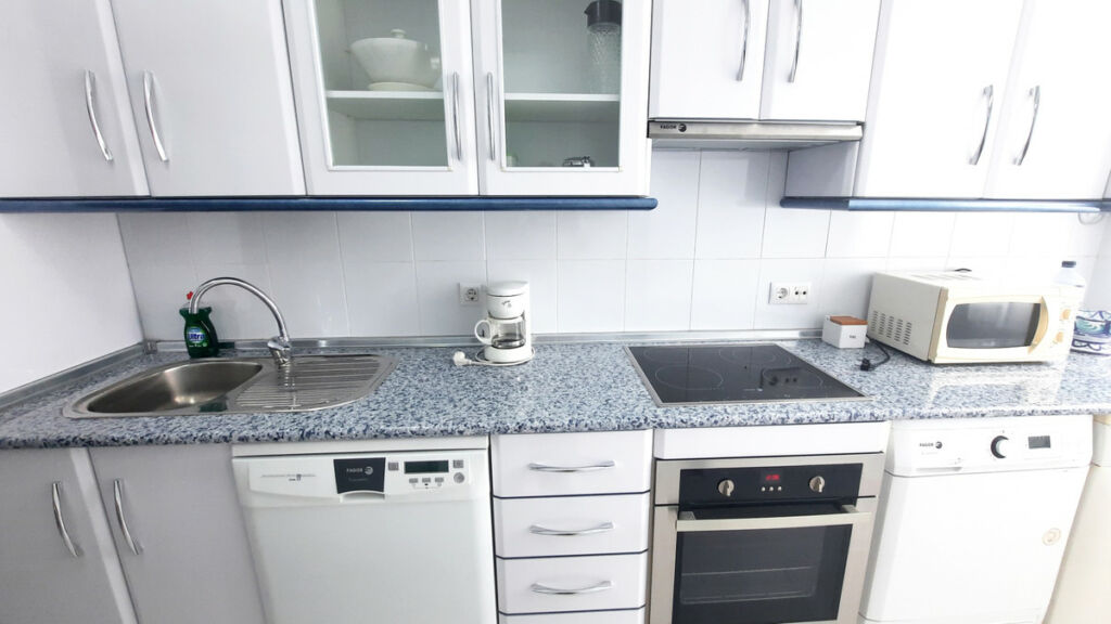 Middle Floor Apartment Fuengirola Málaga