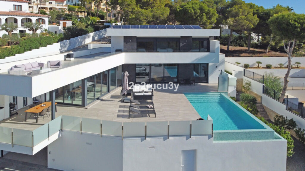 Detached Villa Moraira Alicante