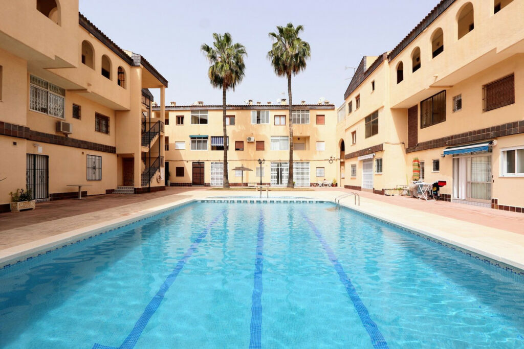 Top Floor Apartment Punta Prima Alicante