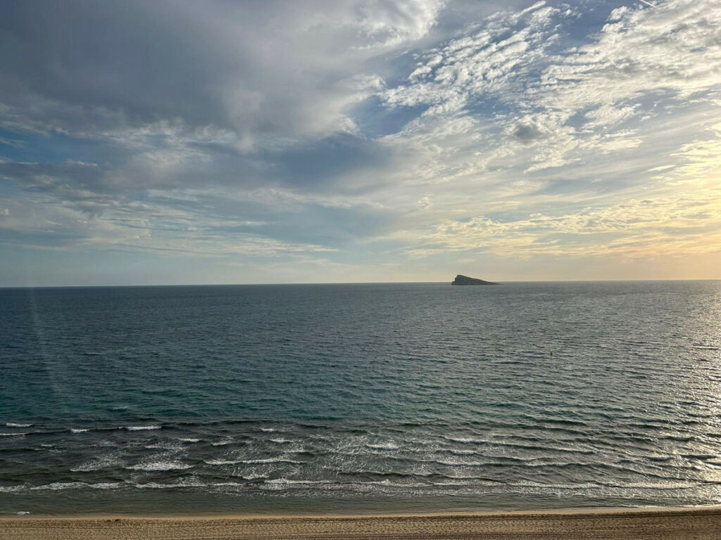 Middle Floor Apartment Benidorm Alicante