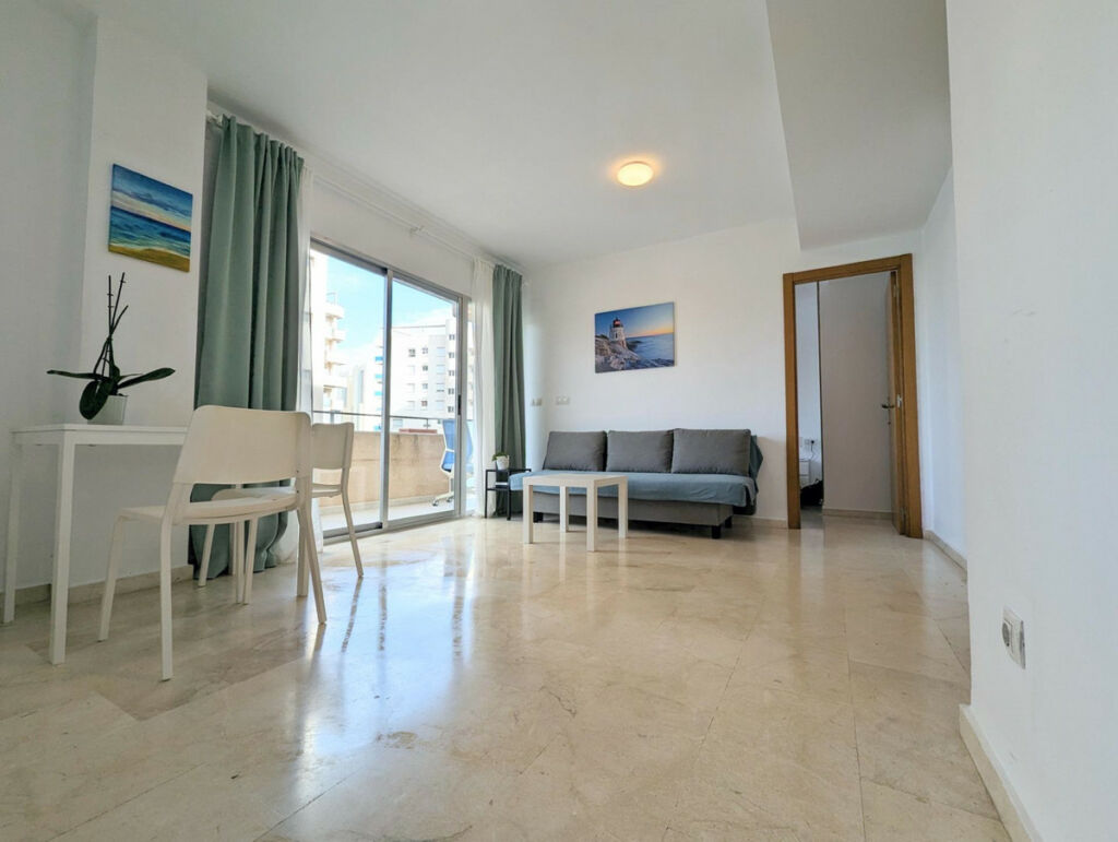 Middle Floor Apartment Villajoyosa Alicante