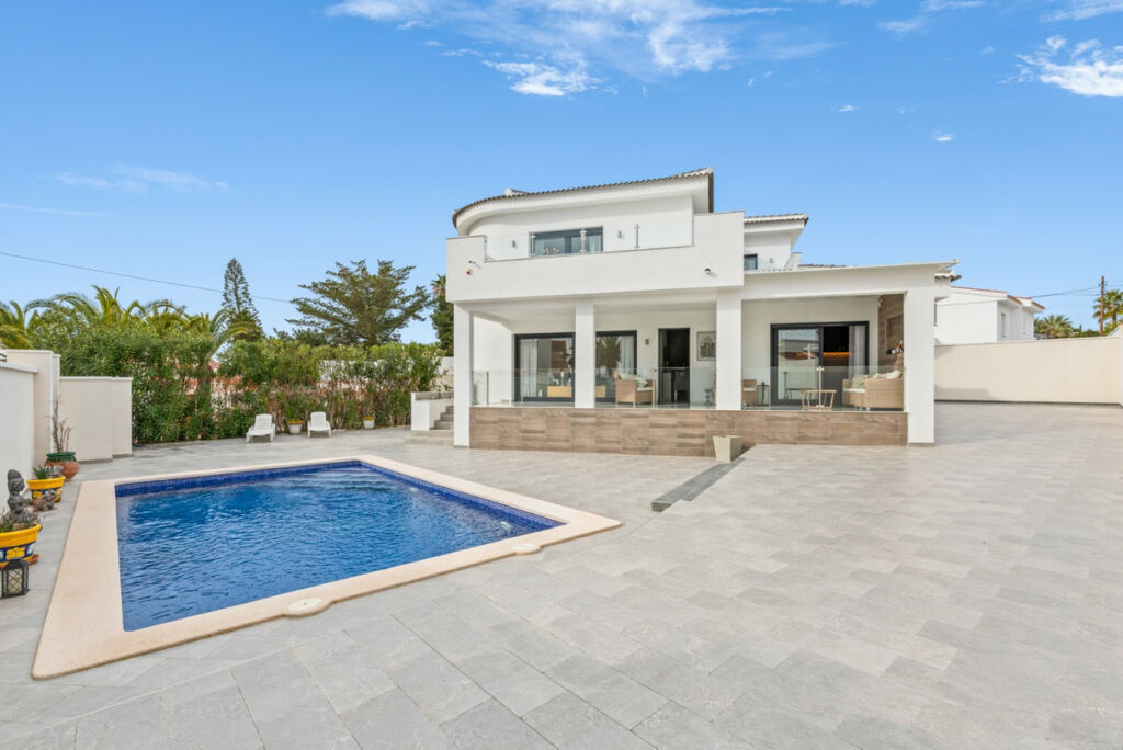 Detached Villa Ciudad Quesada Alicante