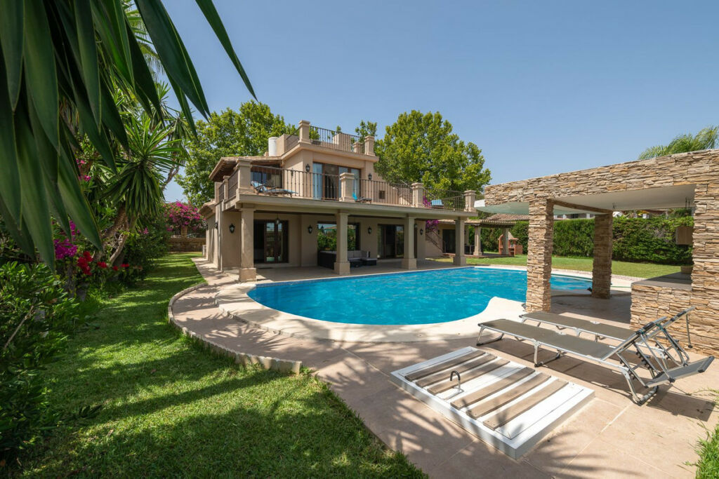 Detached Villa The Golden Mile Málaga
