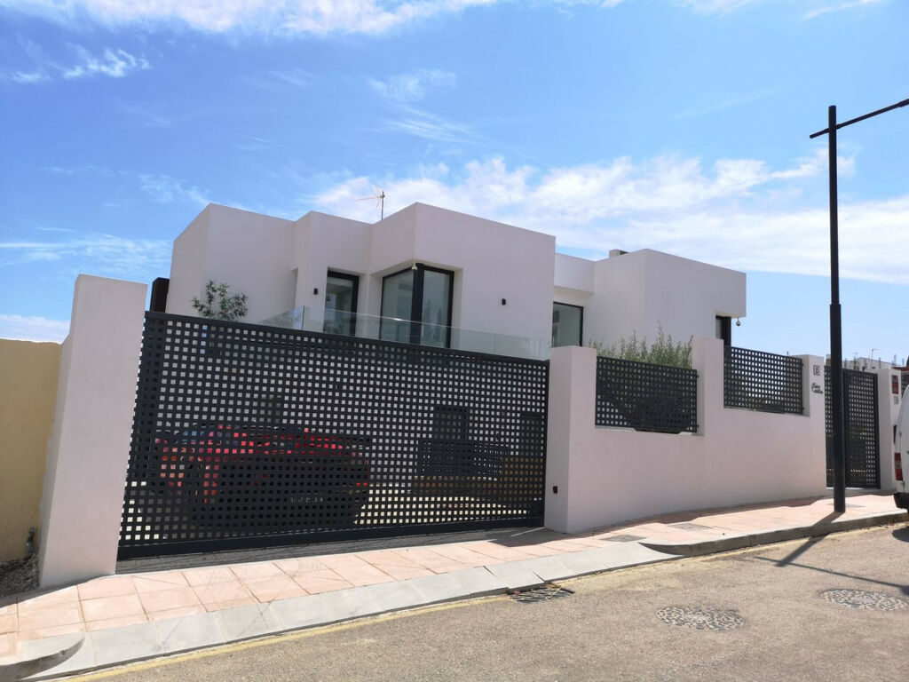 Detached Villa Estepona Málaga
