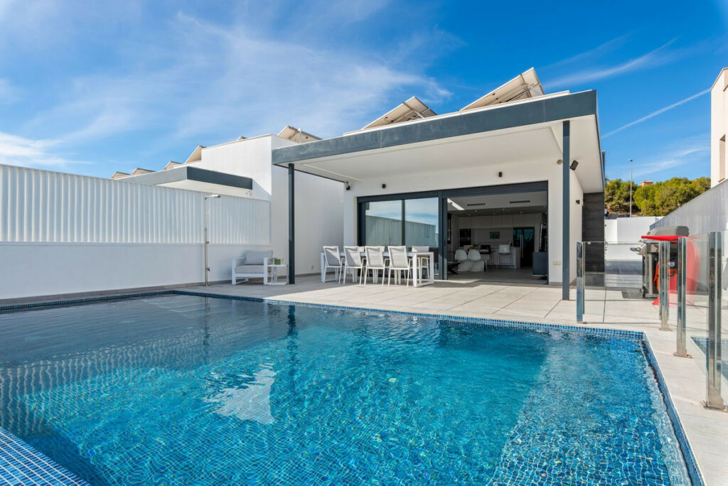 Detached Villa San Miguel de Salinas Alicante