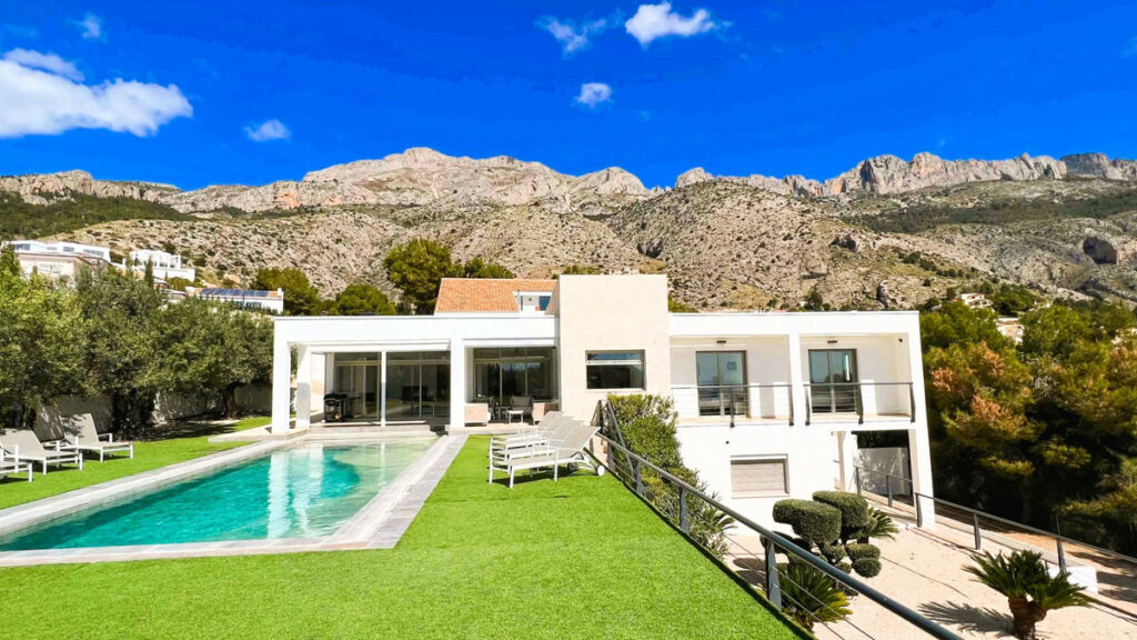 Detached Villa Altea Alicante