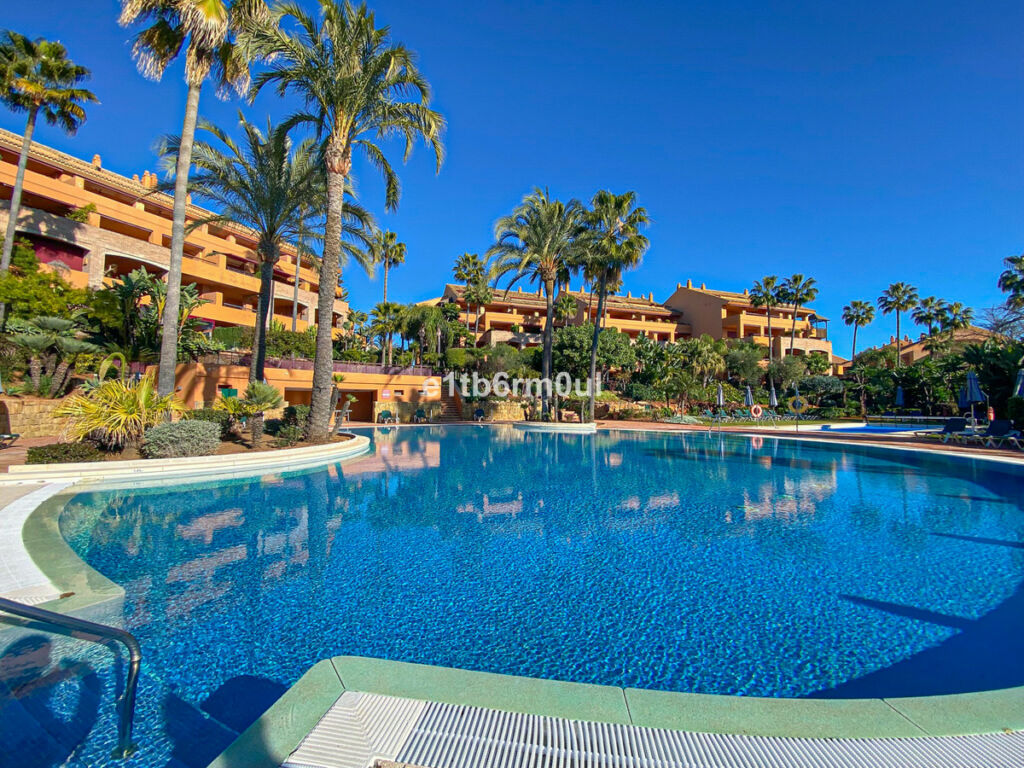 Middle Floor Apartment Bahía de Marbella Málaga