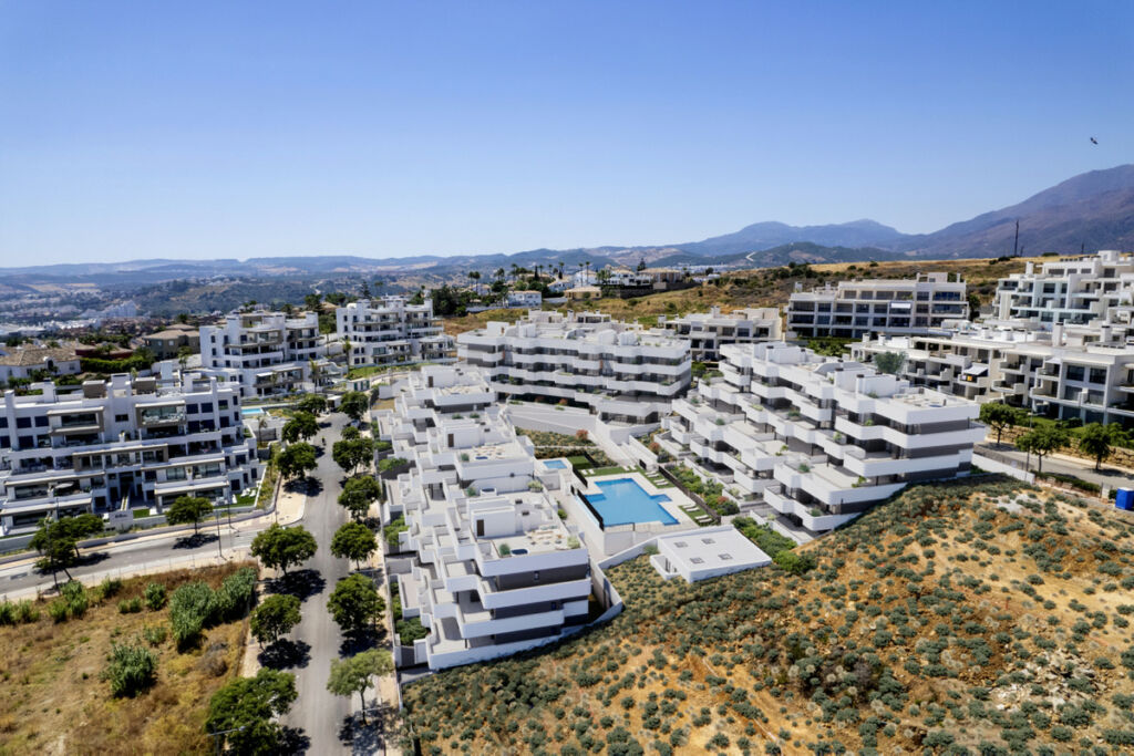 Ground Floor Apartment Estepona Málaga - image 10