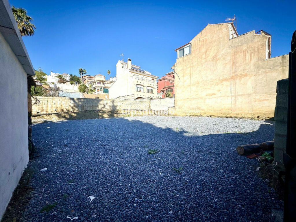 Residential Plot Benalmadena Pueblo Málaga - image 11