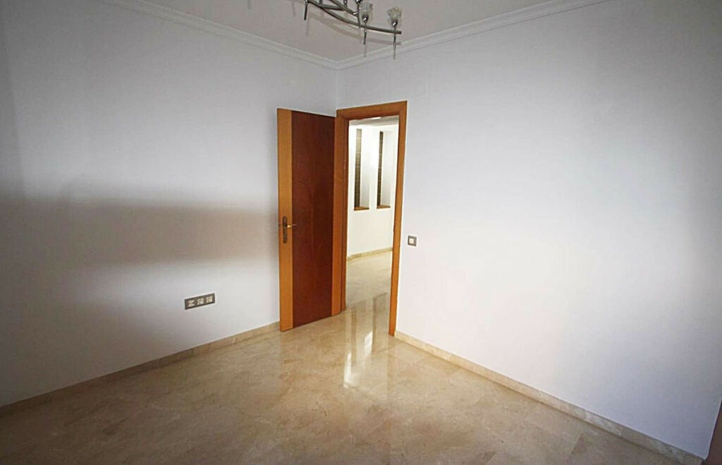 Detached Villa Benalmadena Málaga - image 10