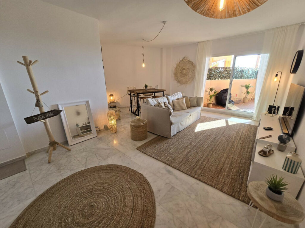 Middle Floor Apartment Reserva de Marbella Málaga - image 10