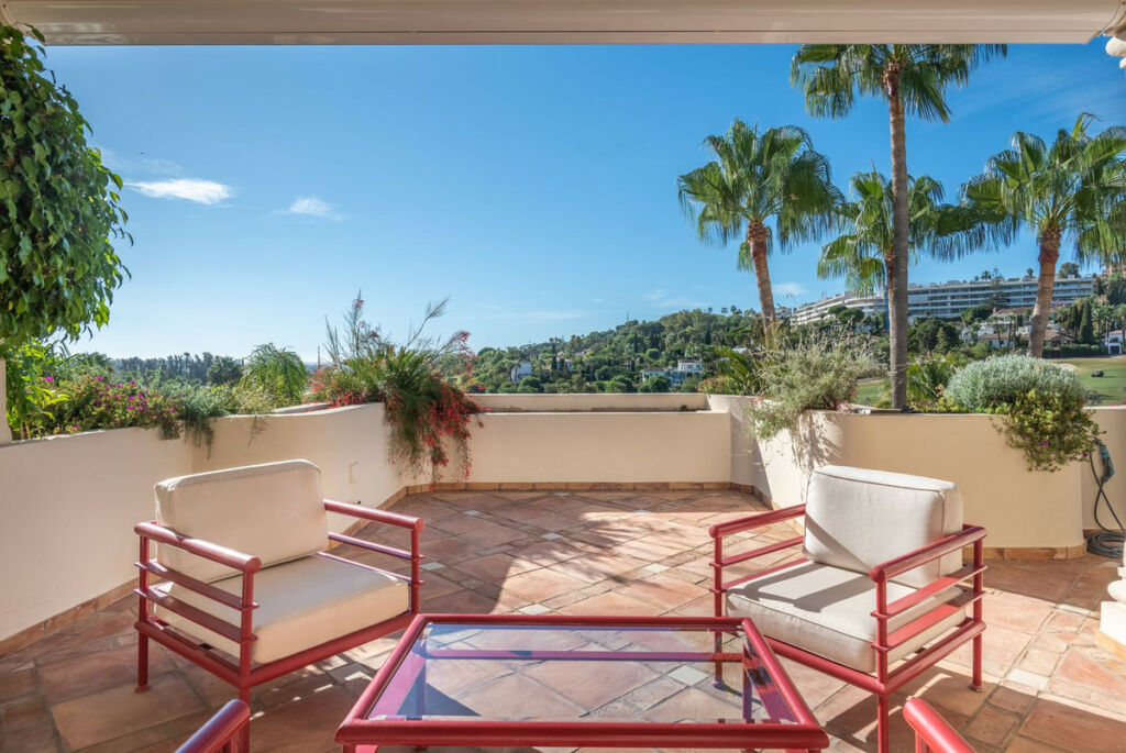 Penthouse Duplex Nueva Andalucía Málaga - image 10
