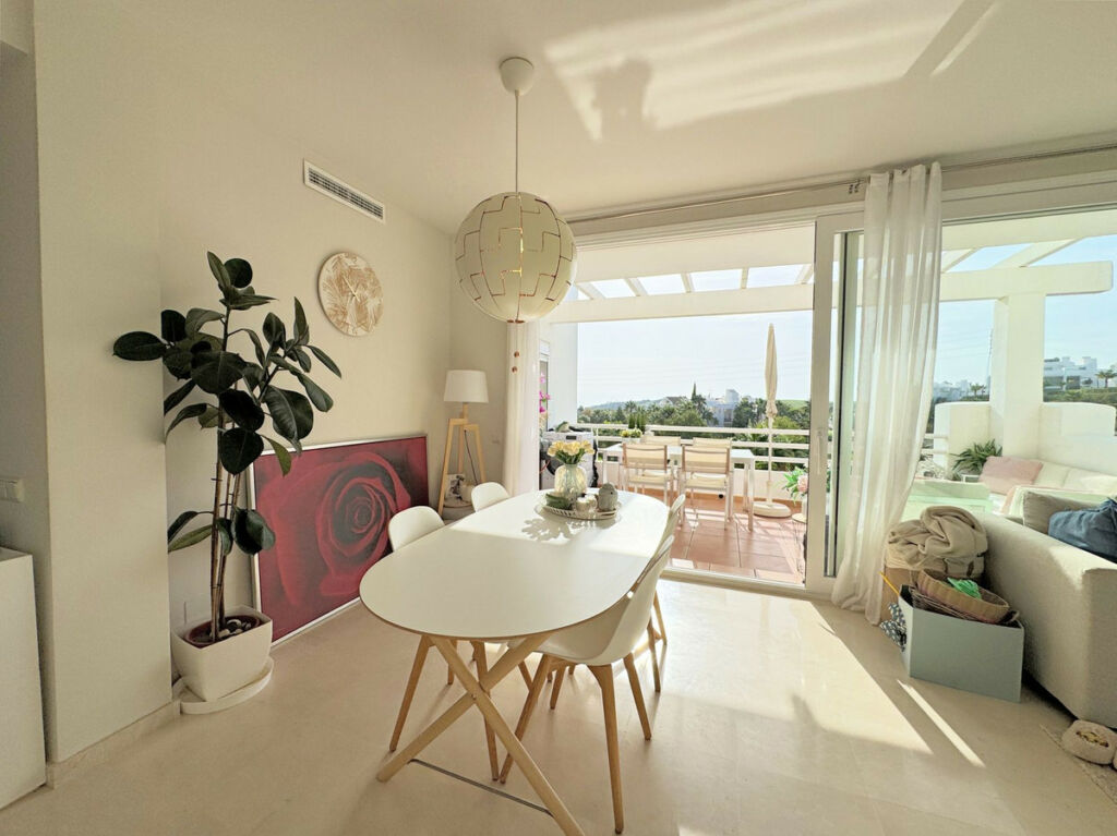 Middle Floor Apartment Casares Playa Málaga - image 10