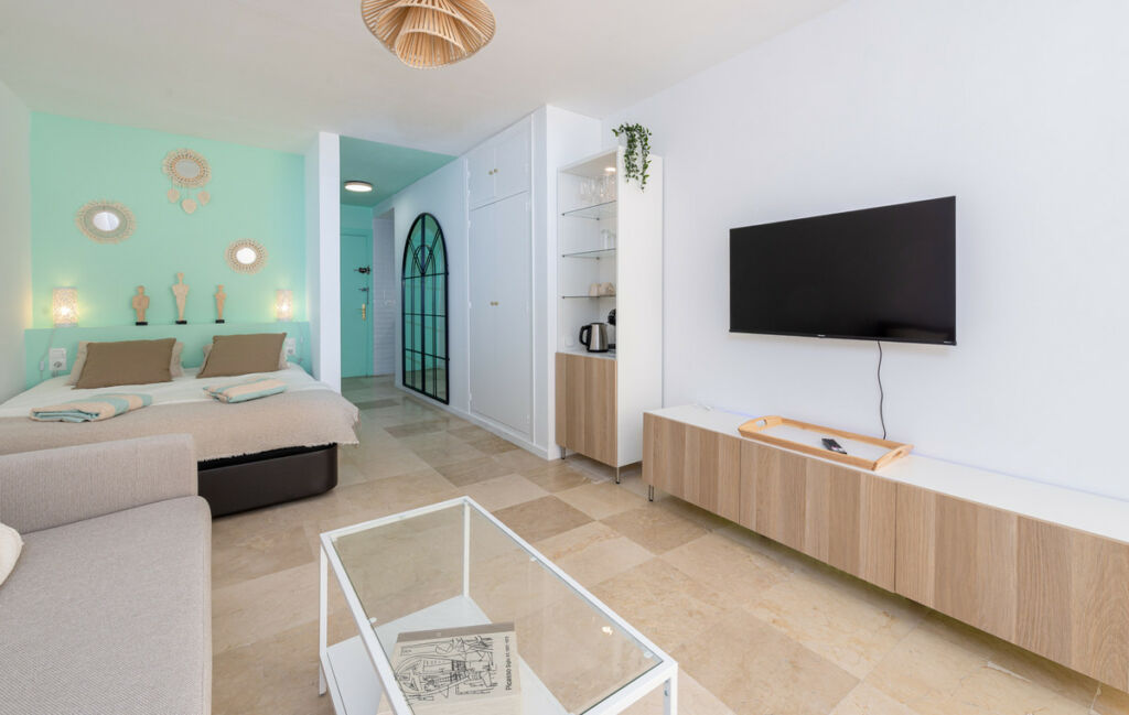 Middle Floor Studio Marbella Málaga - image 10