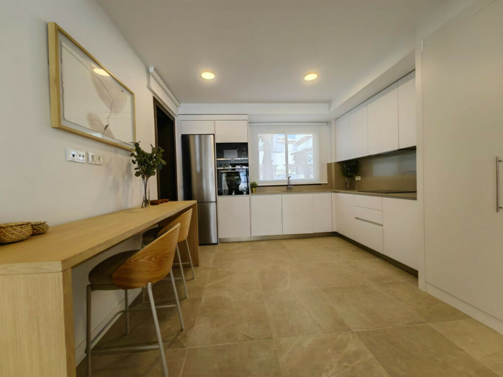Ground Floor Apartment Estepona Málaga - image 10