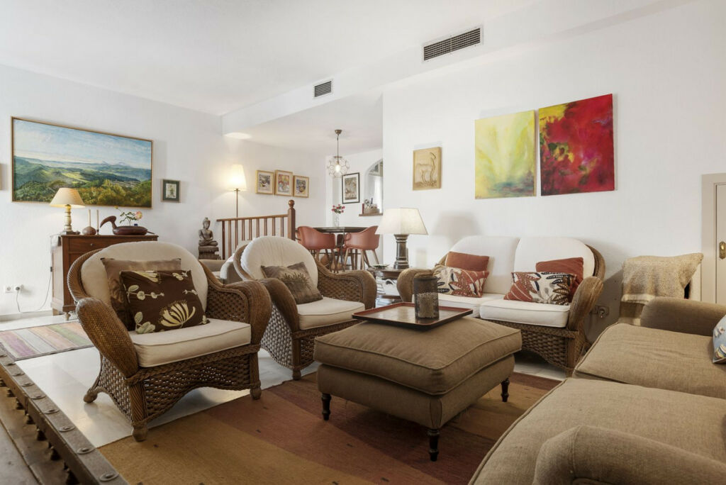 Townhouse Estepona Málaga - image 10