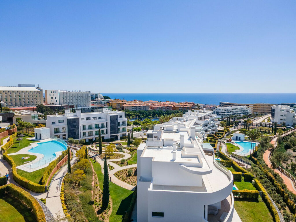 Penthouse Fuengirola Málaga - image 10